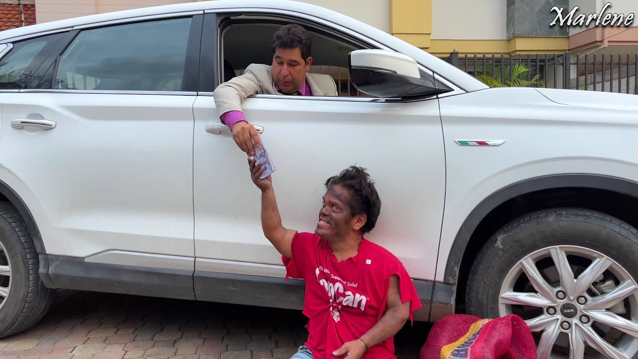 Abuelo pone a prueba a sus nietos el dia que entrega su herencia