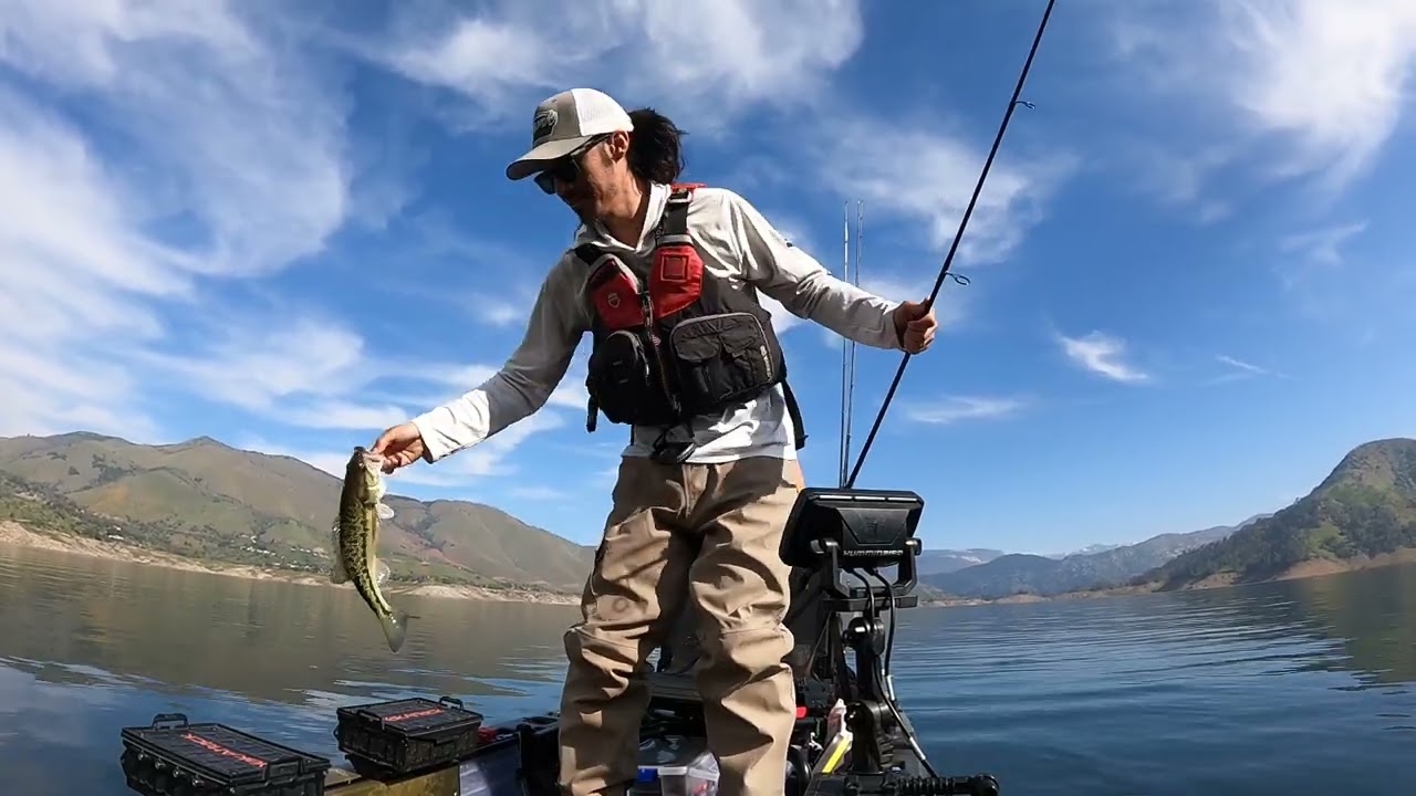 Pine Flat Lake Bass Fishing #fishing #monsterbass #chunkchasers