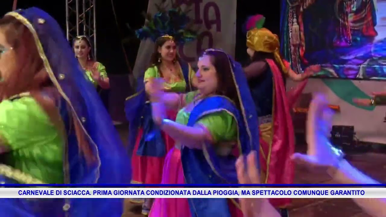 CARNEVALE DI SCIACCA  PRIMA GIORNATA CONDIZIONATA DALLA PIOGGIA, MA SPETTACOLO COMUNQUE GARANTITO