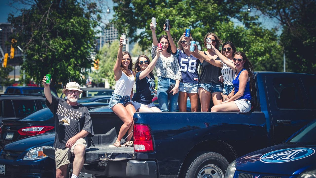 Argos bring tailgating to Toronto! But liquor bureaucrats poop on the party