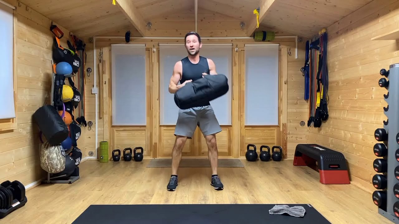 30 MINUTE SANDBAG HIIT WORKOUT (TOTAL BODY)🔥🔥🔥