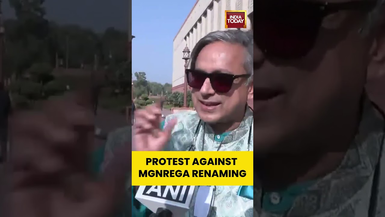 Protest Against MGNREGA Renaming | #shorts #shashitharoor #parliament #mgnrega #wintersession #delhi