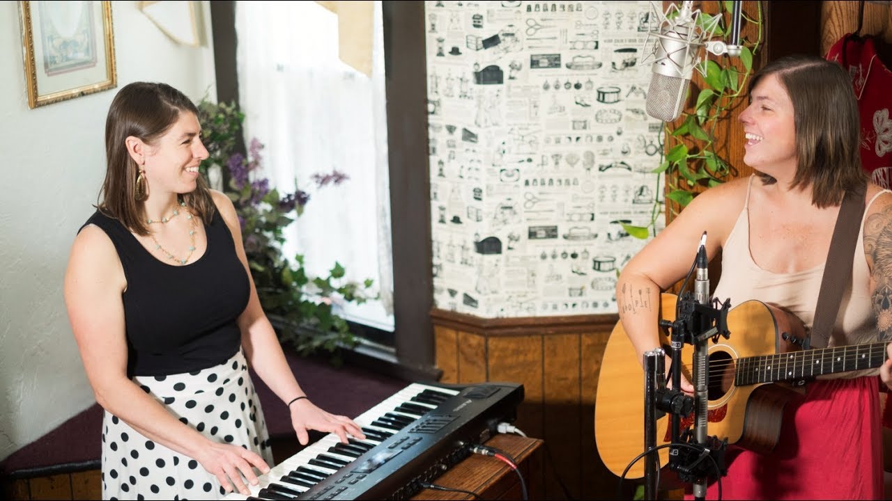 Red Carpet Concert: Emma Hill with Kat Moore