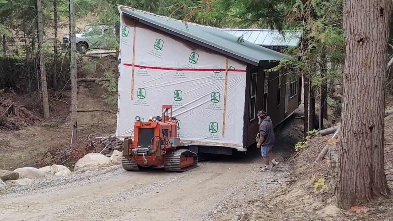 Delivery of our new Palm Harbor Metolius cabin Part 1 Northern Idaho