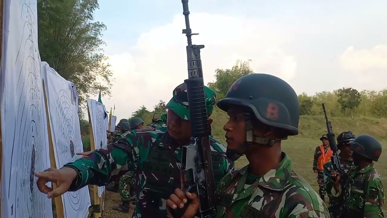 Peninjauan Giat Menembak oleh Danrindam V/Brawijaya di secata Rindam V/Brawijaya
