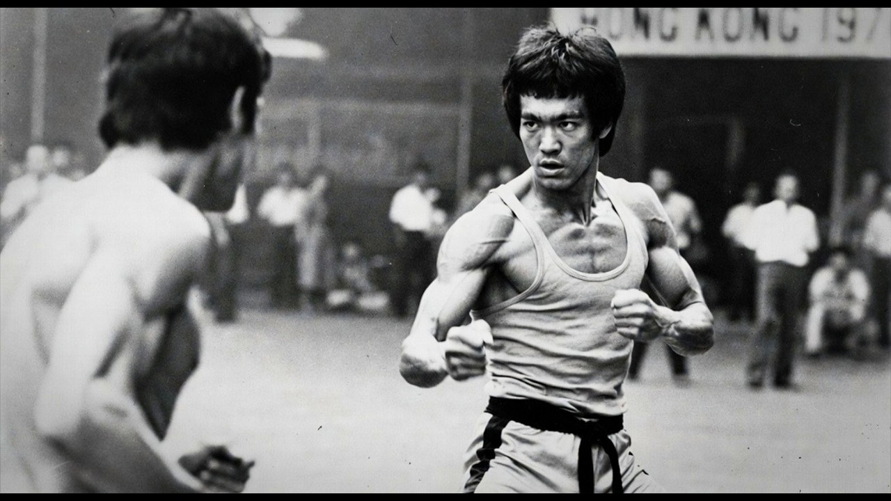 Witnesses Say It Lasted 11 Seconds — Bruce Lee’s Least Publicized Confrontation in Hong Kong, 1970