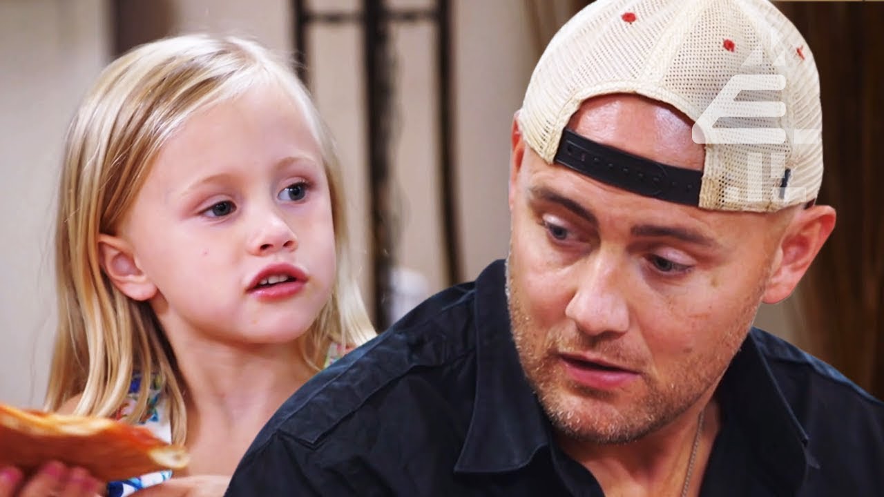 Heartwarming Moment - Conservative Dad Explains Same-Sex Relationships to His Kids | Wife Swap: USA