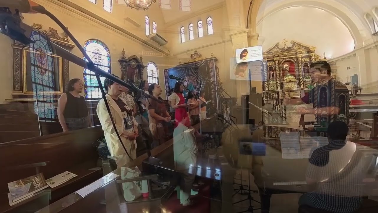 Bukang Liwayway Choir - Paghahandog ng Sarili (Fr. Manoling Francisco, SJ)