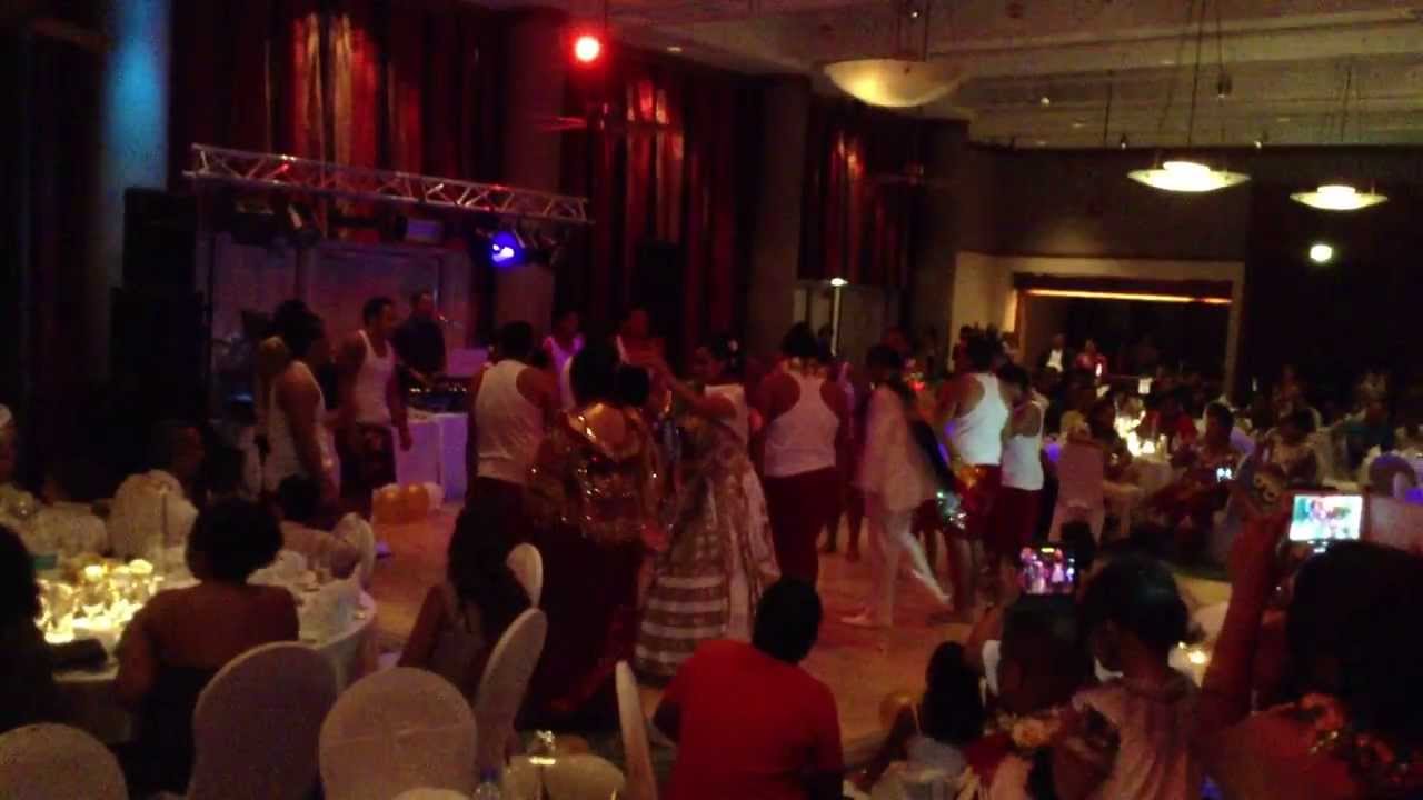 Elia&Claudia's Wedding day _ Soamako by cousins. 10.01.14