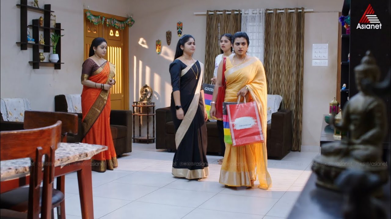#Santhwanam2 അനുവിനേയും സുകന്യേച്ചിയേയും കുടഞ്ഞ് മീനുവും ദേവിയും..