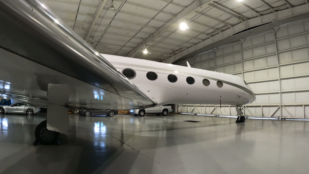 GULFSTREAM G550 PEGASUS ( THE GOD PLANE ) EXQUISITEMAD AUTOMOTIVE & AVIATION DETAILING