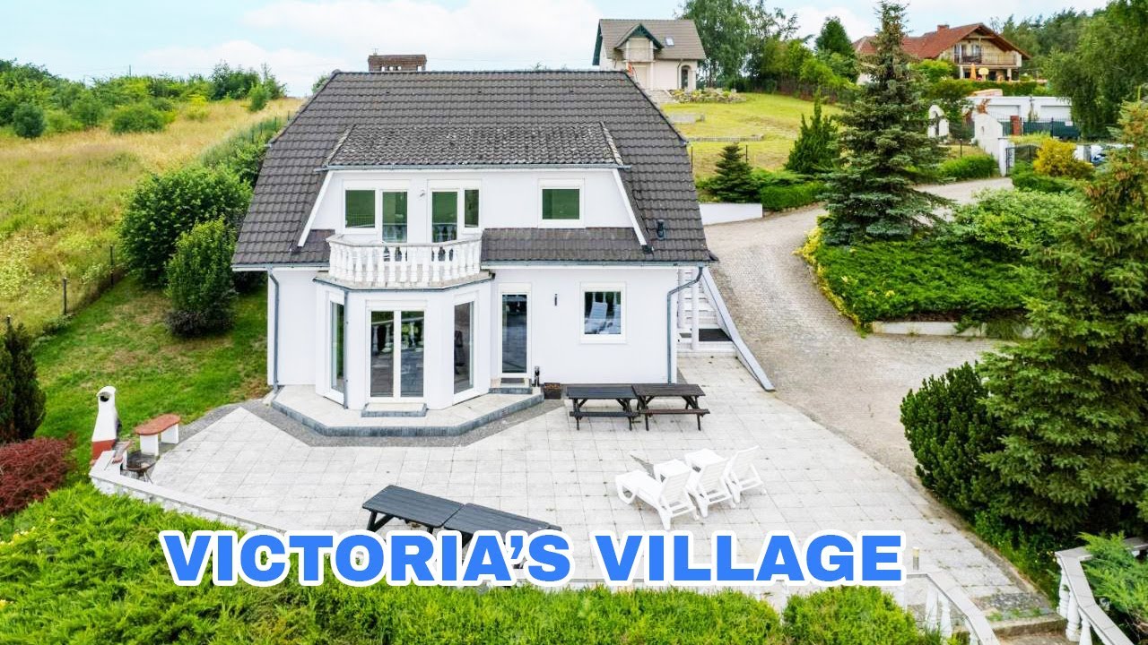 Victoria's Village w nadmorskiej miejscowości Kołczewo. Nagranie dronem