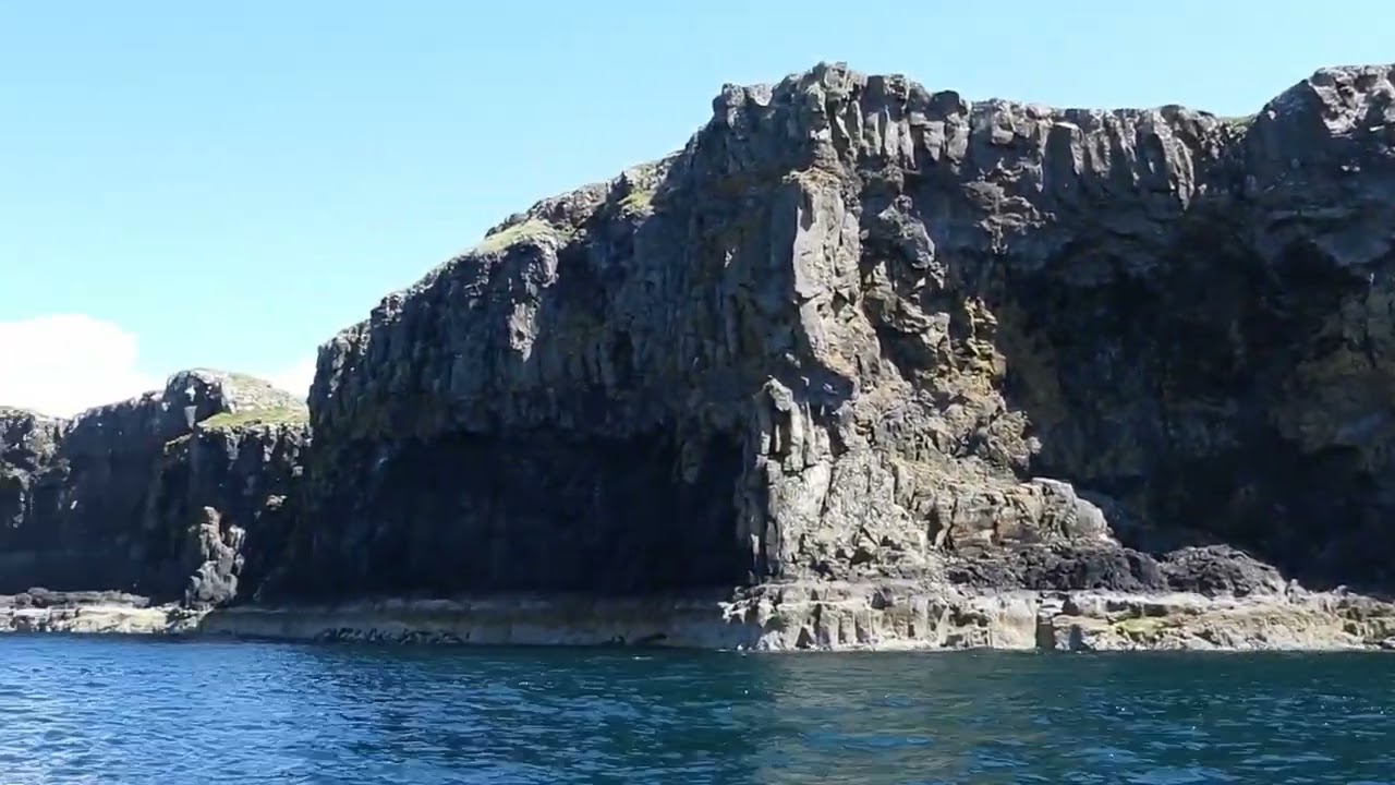 Boat Trip out of Loch Harport, Ullinish Point, Tarner island, Wiay and Harlosh Islands. Isle of Skye