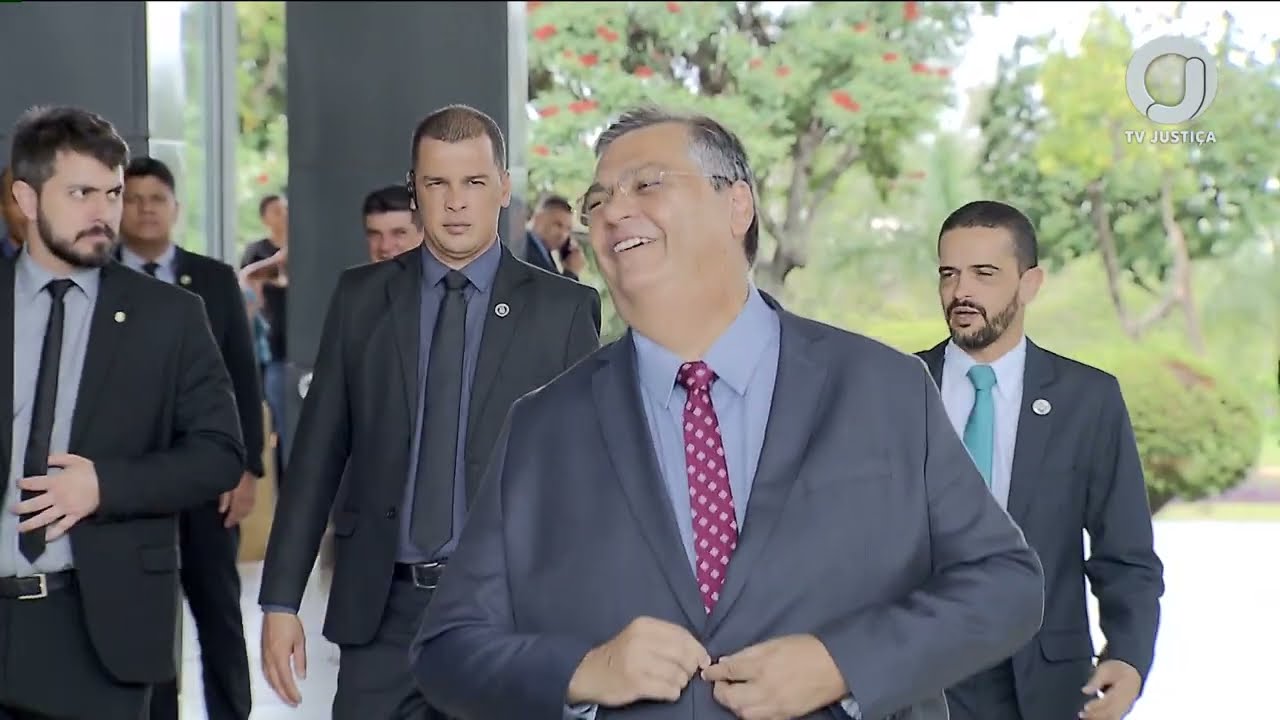 📺 JJ2 – Conheça a trajetória do novo ministro do STF Flávio Dino