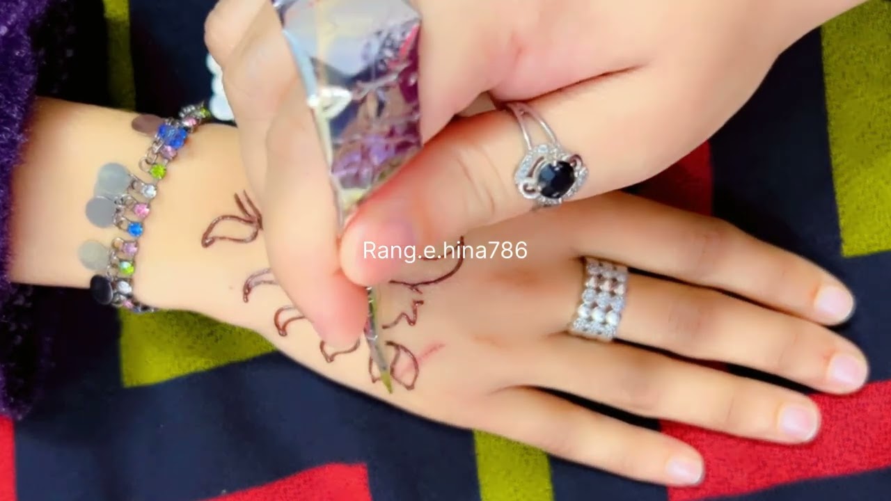 Latest mehndi design for girls 😍/ subscribe plz