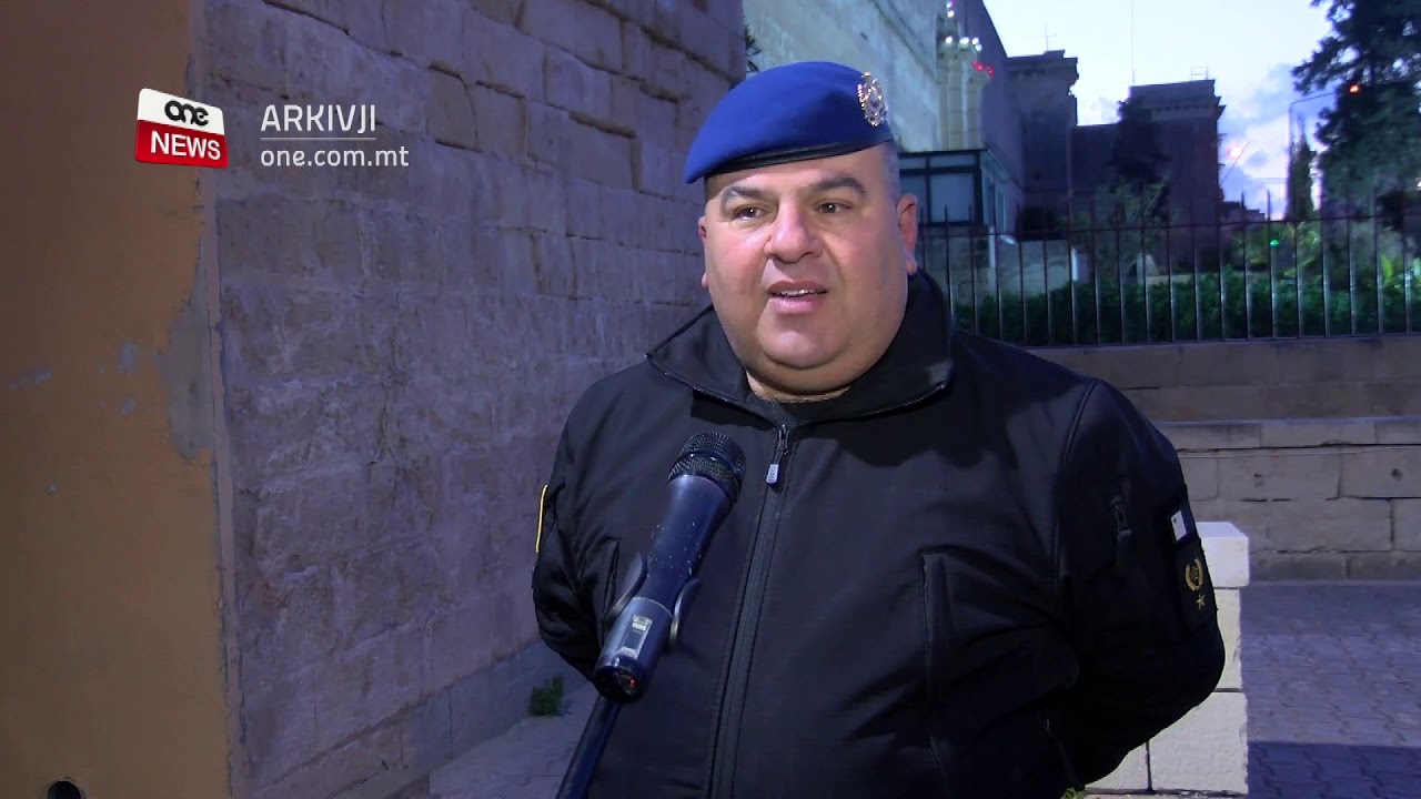 130 GWARDJAN INGĦALQU FIL-ĦABS BĦALA PREKAWZJONI