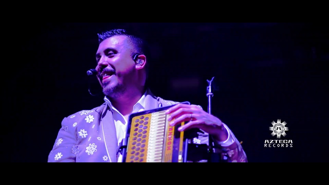 La Maquinaria Norteña - Quiero Decírtelo/No Es De Papel/ Aprenderé A Vivir Sin Ti - Live On Tour