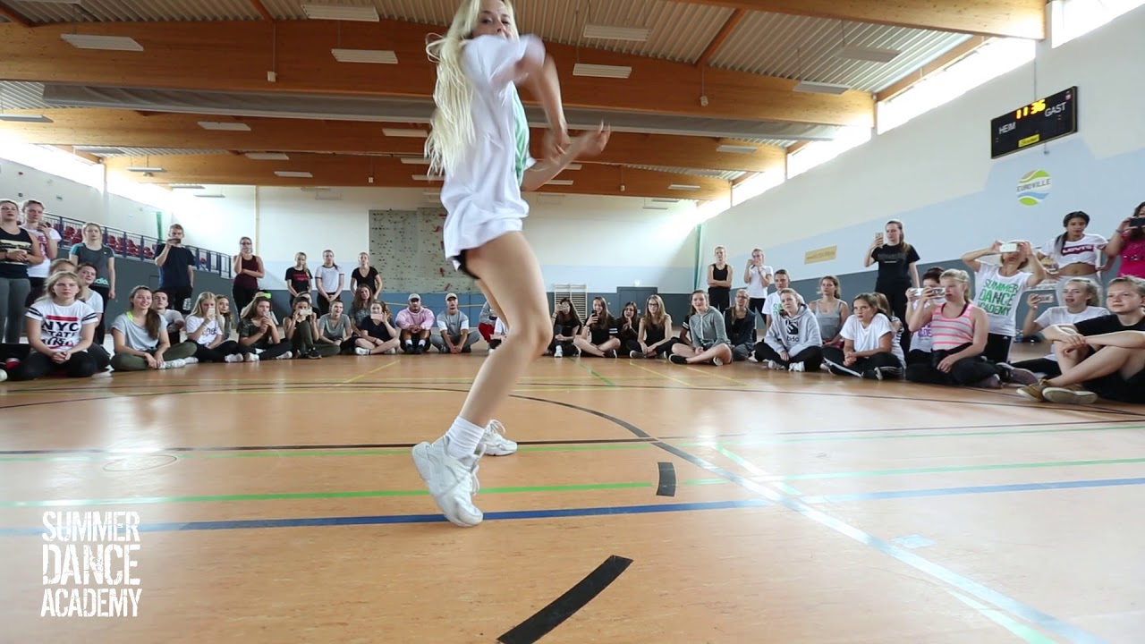 Summer Dance Academy &middot; Let The Groove Get In (Justin Timberlake) by Nika Kljun