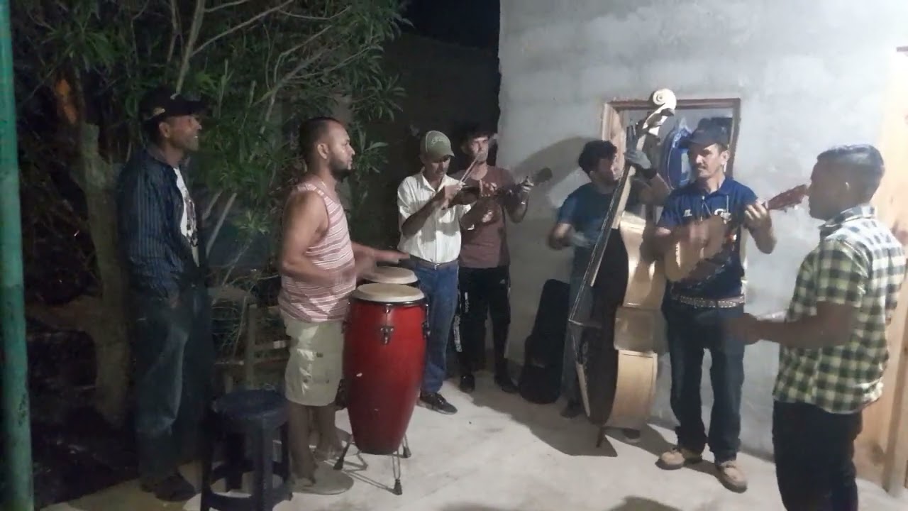 Entre golpes y besos 