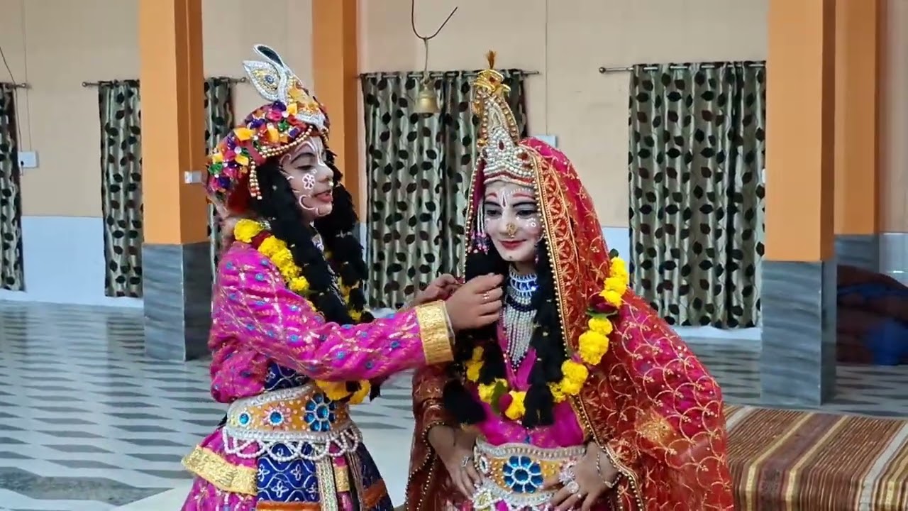 बरसाना रास ठाकुर जी का लीलाओ  के दर्शन हरिवंश लाङली जु  #barsana blog #myyoutub #radheranikijai