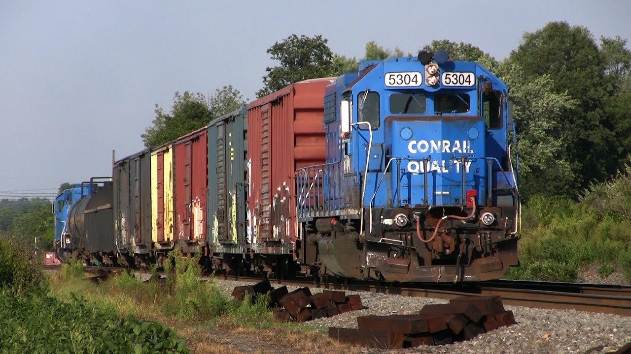 Conrail Locomotive Action on Local Trains!