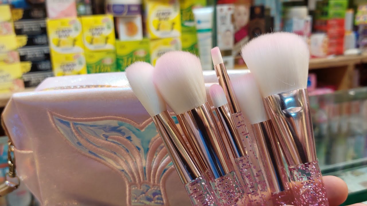 Soft Makeup Brushes In Very Low Price | Zain Cosmetics And Jewellery