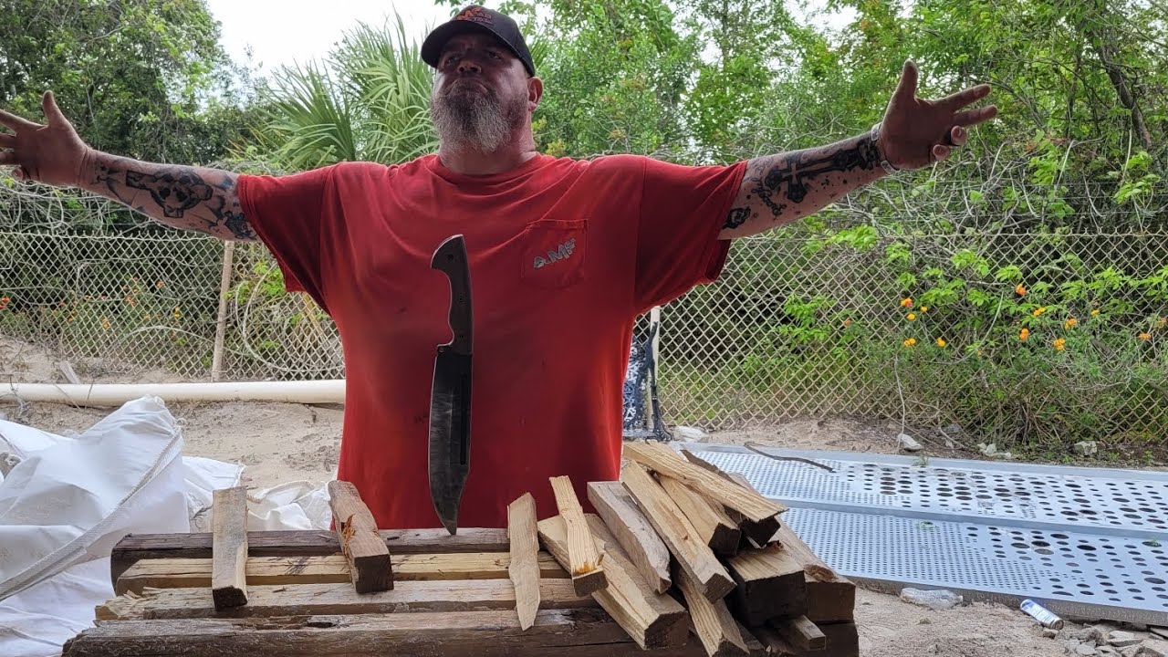 HARD USE HARD KNIFE LET'S GOOOOOOOOOOOO!! WORK Tuff Gear BOWIE KNIFE REVIEW