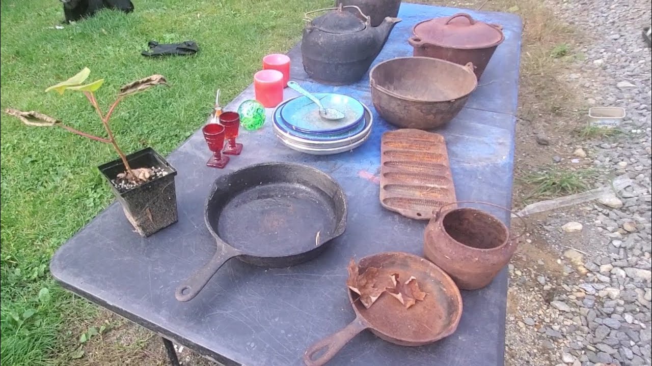 Cast Iron Finds to Resell Yardsale Finds Bicker & Barter  This is what $60 got me