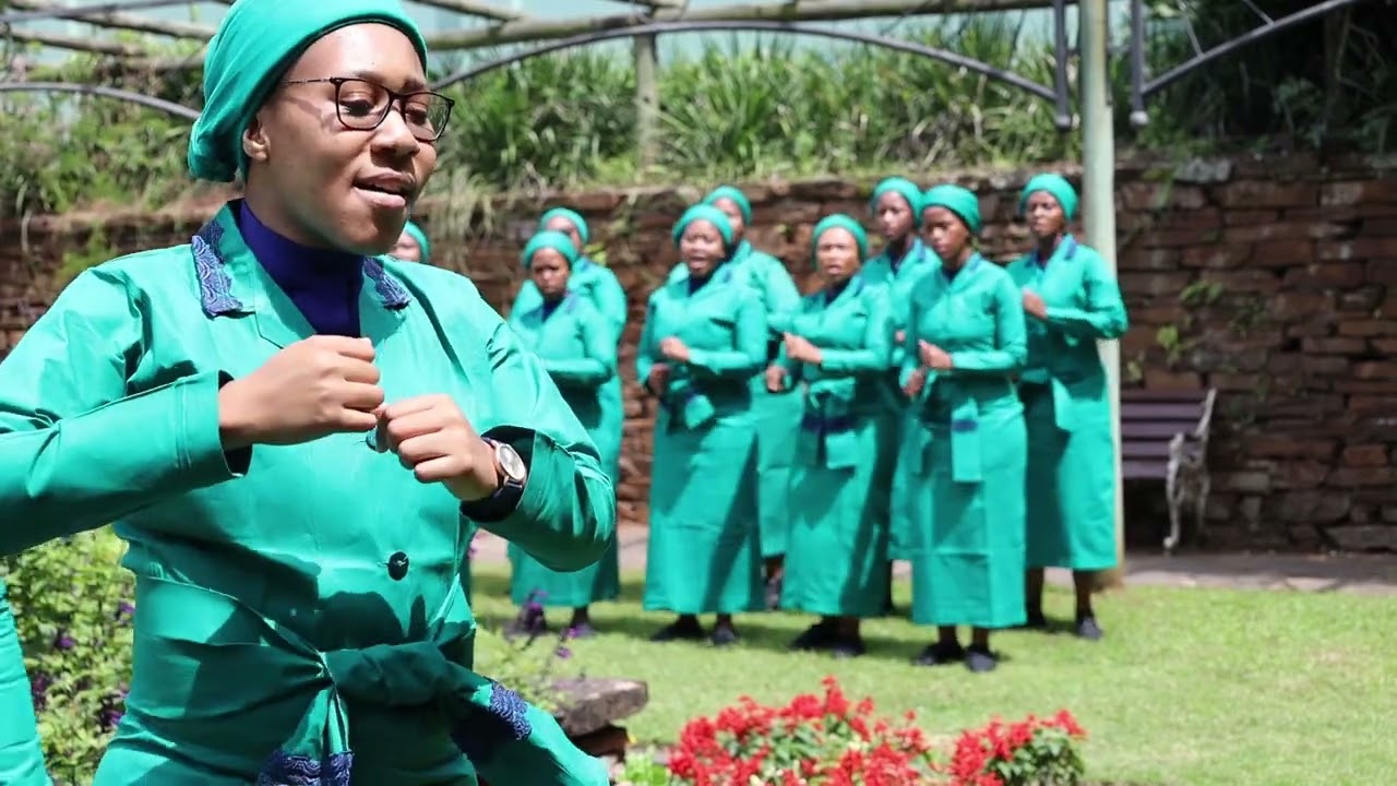 Christ Worshippers Mass Choir   Ngabele eyakho with postroll