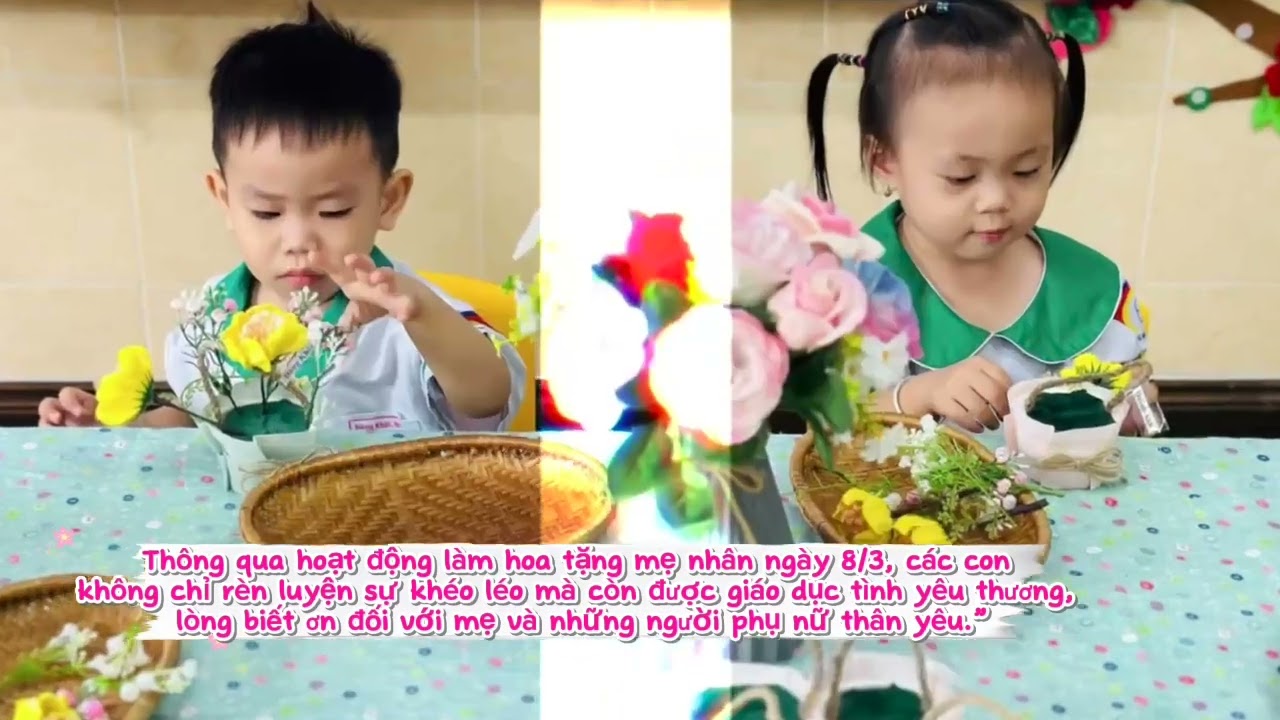 Các bé Nt19-24 tặng hoa Mẹ nhân ngày 8/3
