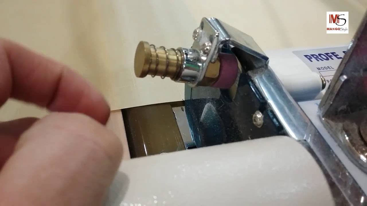 Станок для нарезки рулонных штор / Roller blind cutting machine