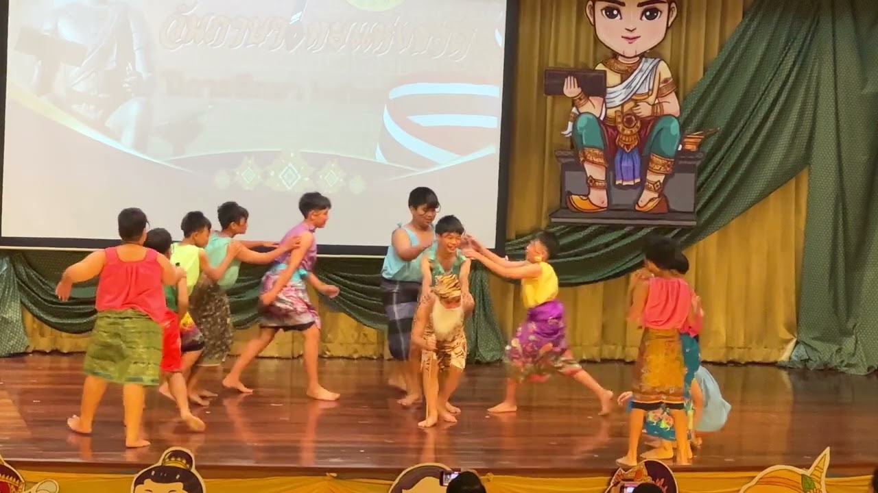 การแสดงกิจกรรมวันภาษาไทย ปีการศึกษา 2567 โรงเรียนกงลี้จงซัน ระดับชั้นประถมศึกษาปีที่ 6
