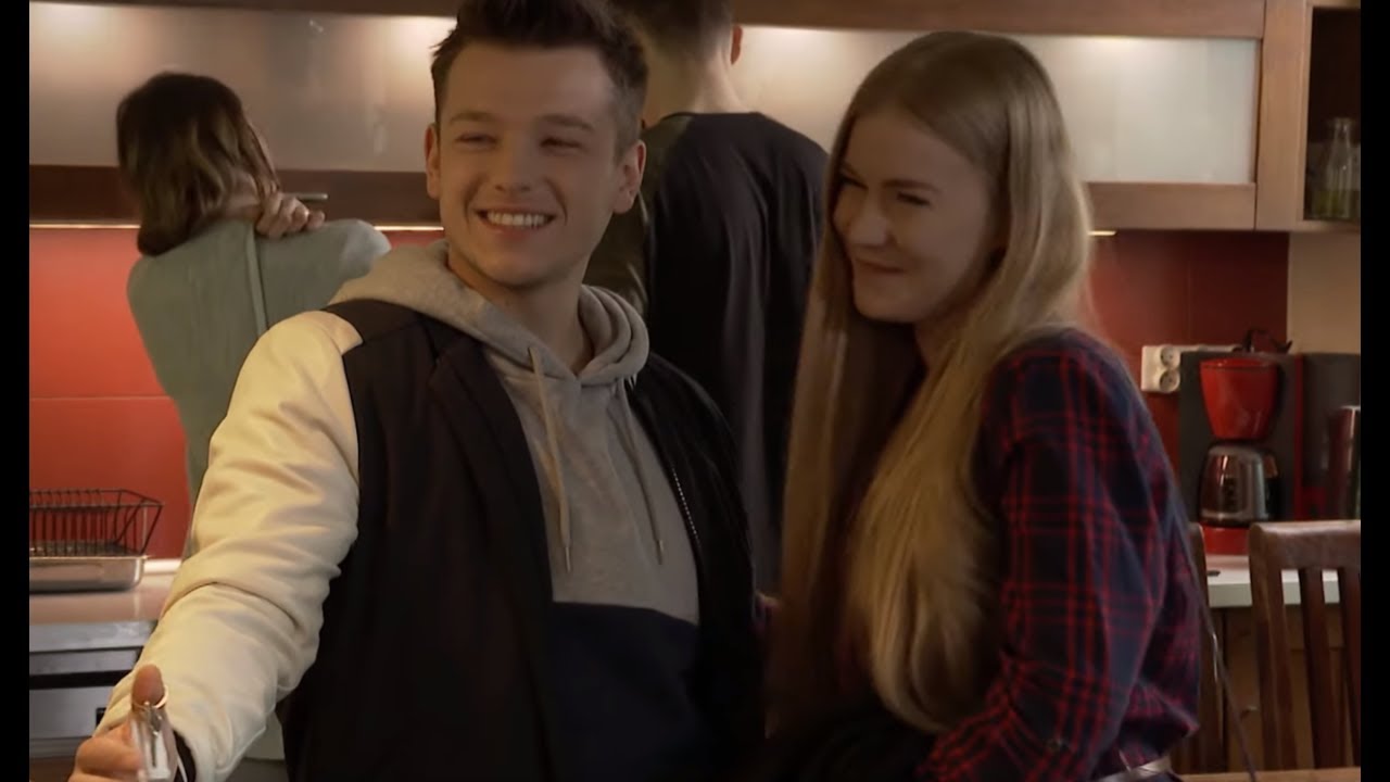 Arek i Lucy potrzebowali chwili dla siebie. Zwrócili się do Kasi o pomoc [19+ ODC. 428]