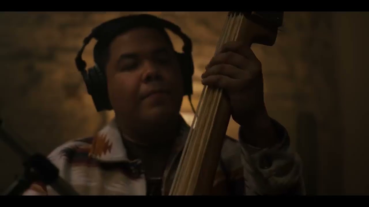 Lado frágil carin léon ( video oficial)