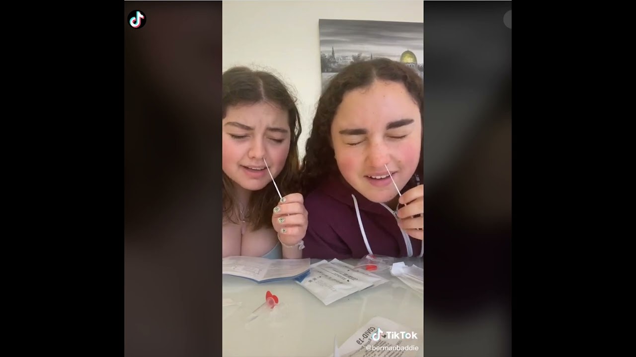 Sneezing girls Covid-19 nasal swab test sneezing 재채기 -くしゃみ - කොරෝන  පරීක්ෂණය  කරන ටික්ටෝක්  වීඩියෝ
