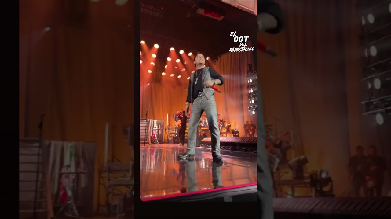 CHRISTIAN NODAL CON LLENO TOTAL EN CHICAGO ILLINOIS #angelaaguilar #christiannodal #nodal #omg