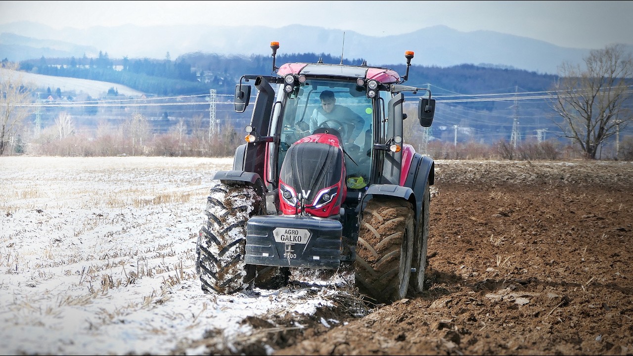Зимняя вспашка и разбрасывание навоза по снегу 2025 VALTRA, 2x CASE IH и JCB
