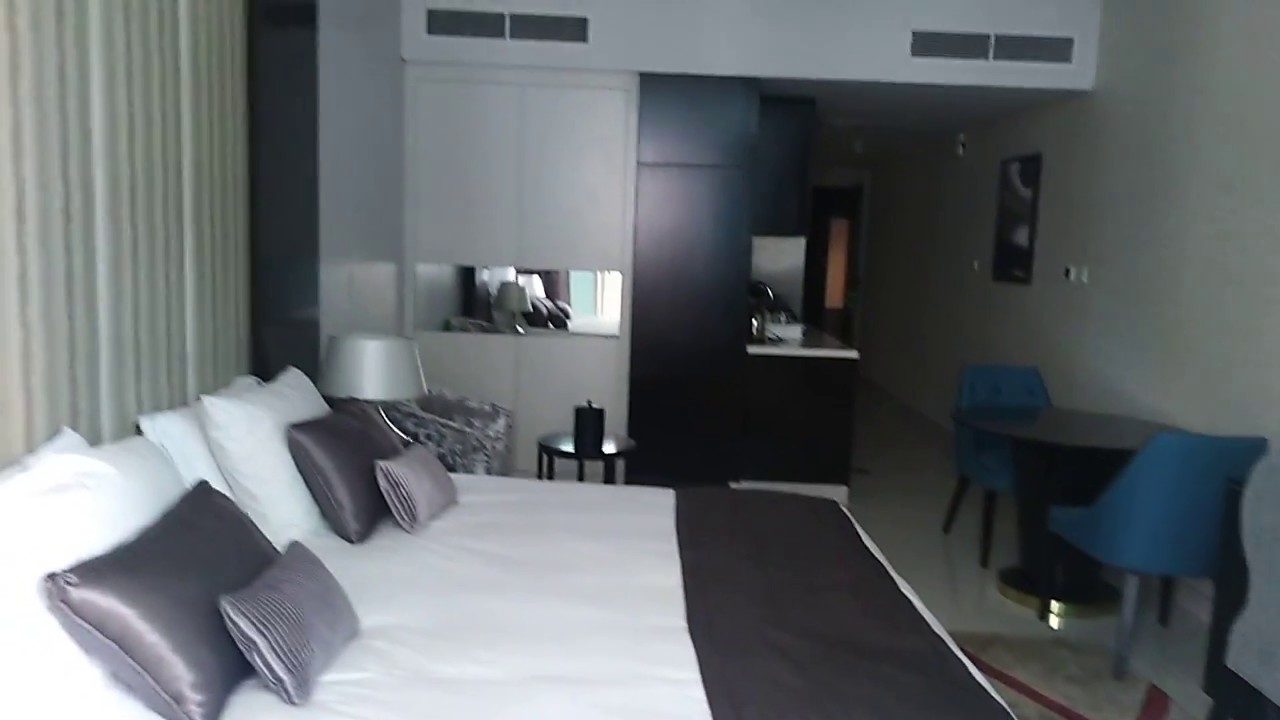 Studio Upper Crest Down Town Dubai