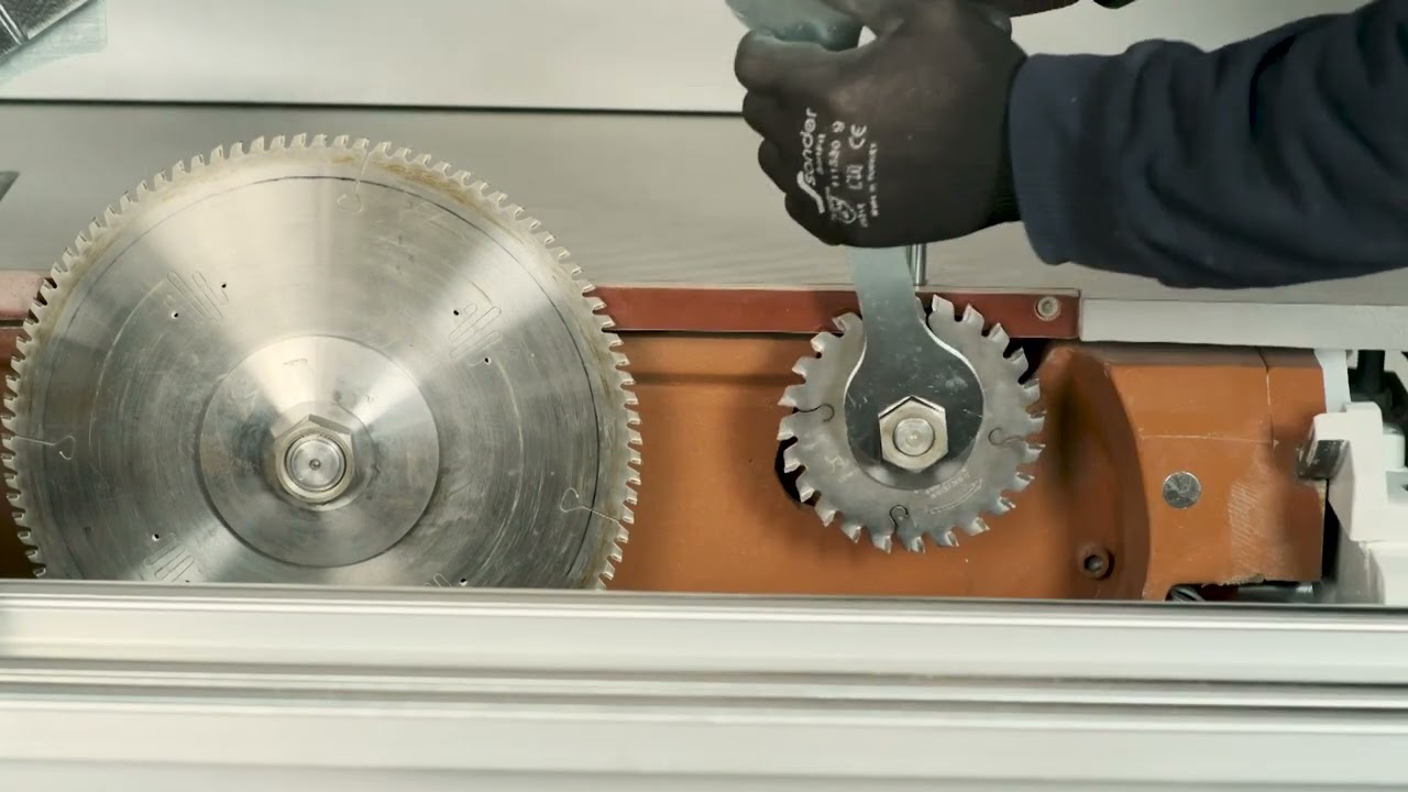 ESMAK MACHINE - Tilting Circular Saw Machine