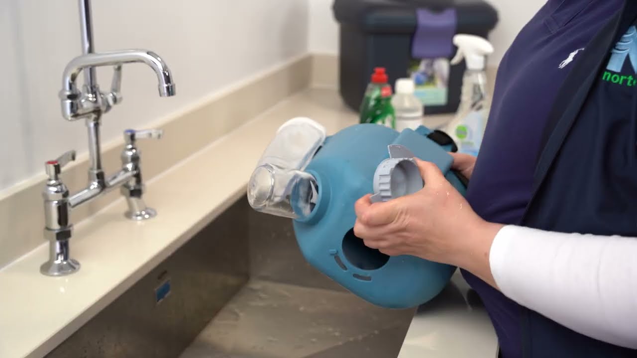Cleaning the Flexineb Mask