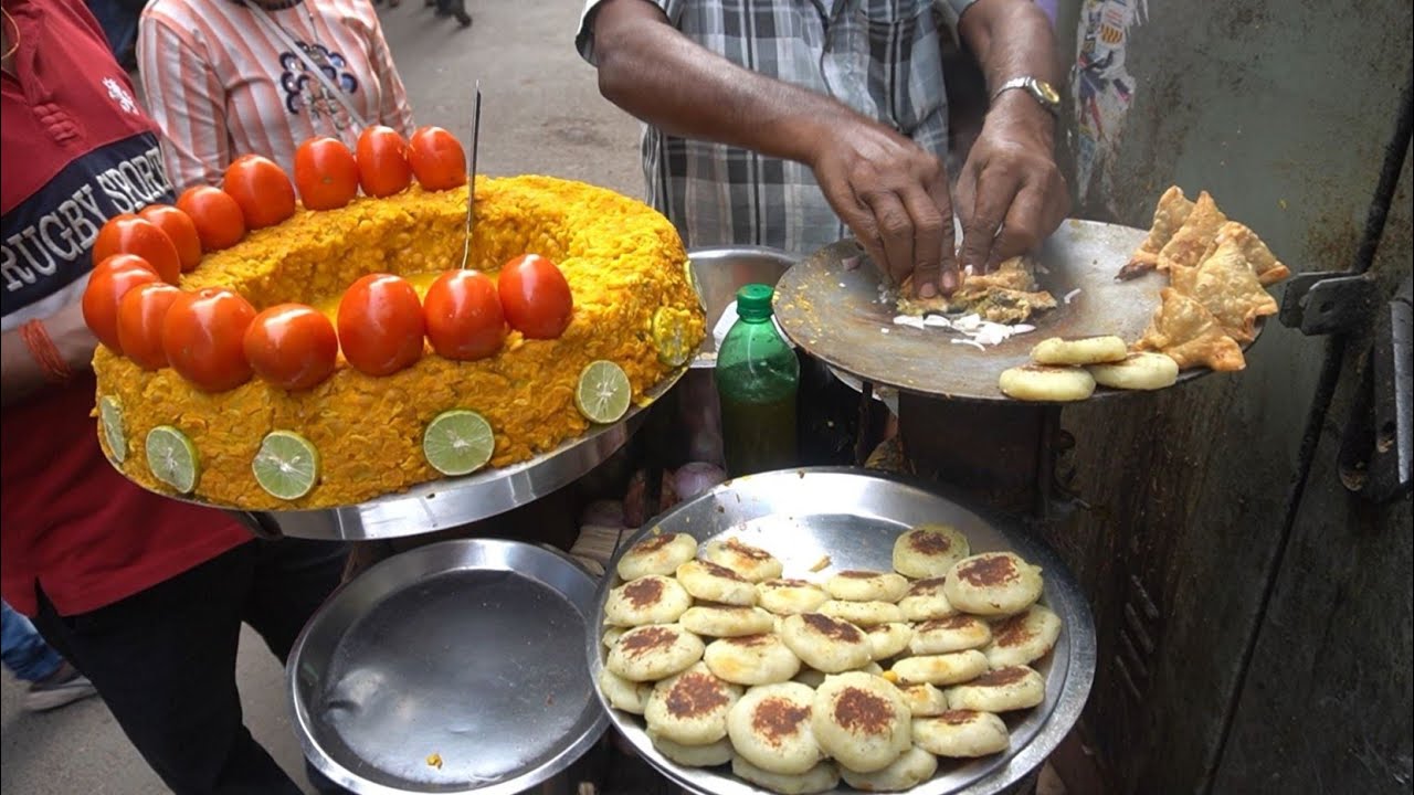 Mouth Watering Tasty Desi Samosa Chaat Masala | Indian Street Food