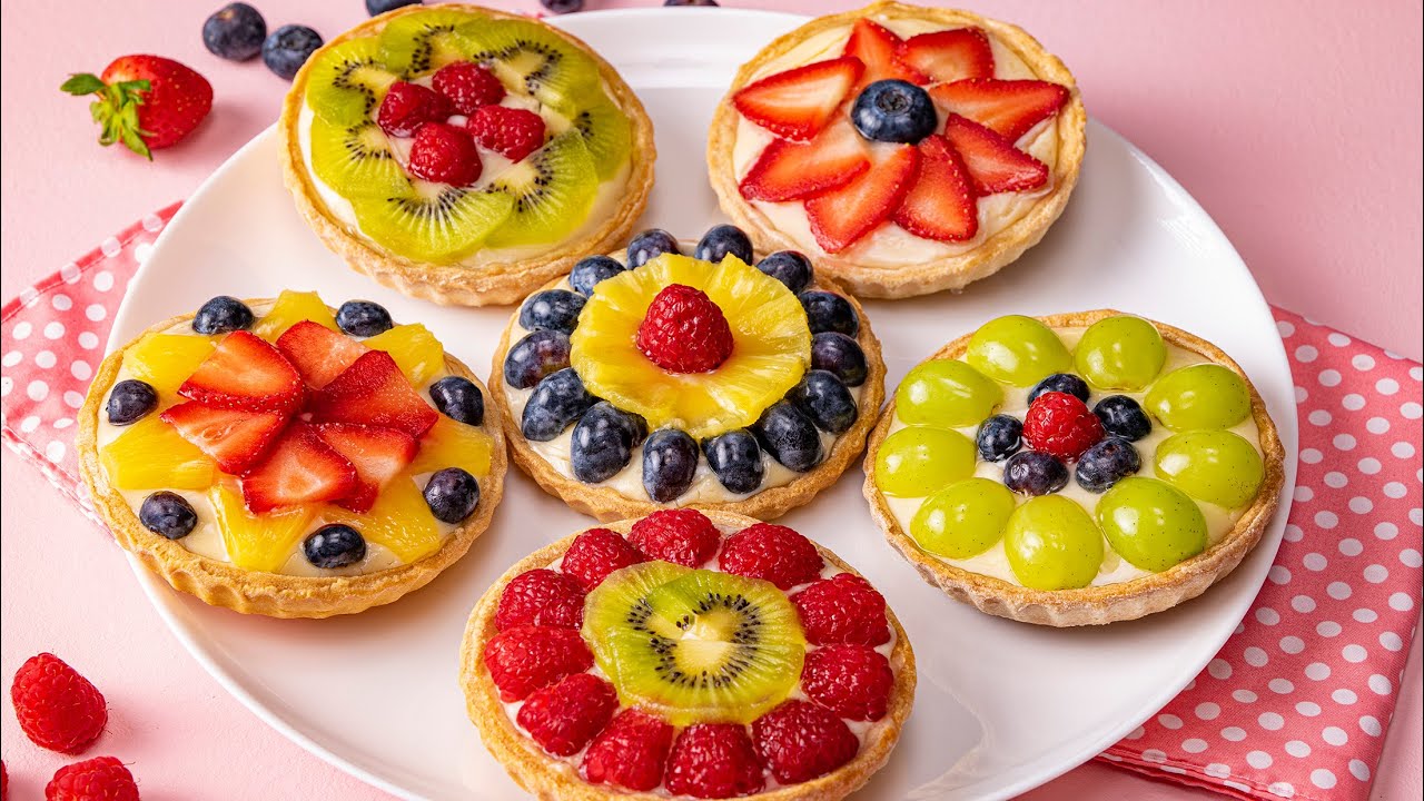 Mini tarte cu fructe și cremă de vanilie - Idei de rețete
