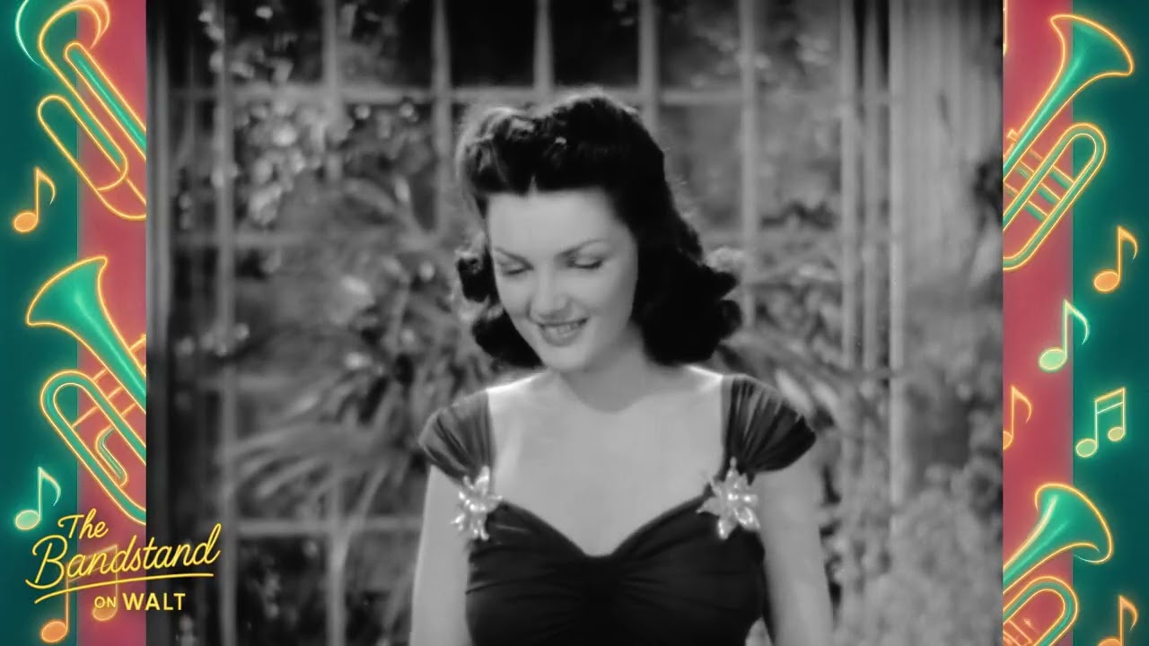 Liberace Plays “Tiger Rag” (1943) | Piano Virtuosity Unleashed