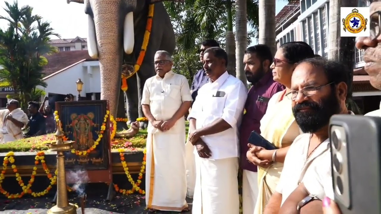 ഗജരത്നം ഗുരുവായൂർ പത്മനാഭൻ്റെ ആറാം ഓർമ്മ ദിനത്തിൽ ദേവസ്വത്തിൻ്റെ സ്മരണാഞ്ചലി.ദേവസ്വം നടത്തിയ  അനുസ്മ