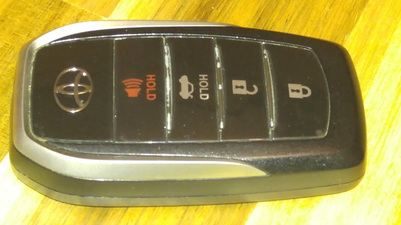 Toyota Land Cruiser Key Fob Battery Replacement - DIY