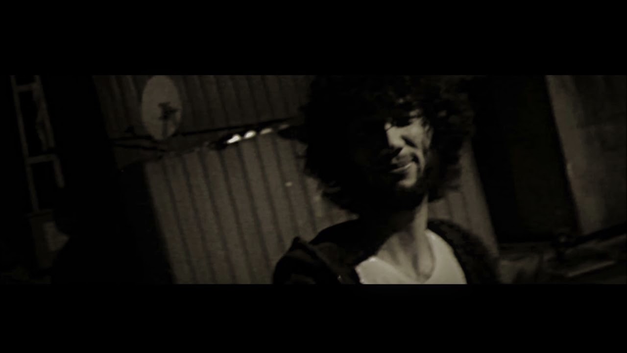 01.Beni Alıp Götürün Enes Alper (2014)