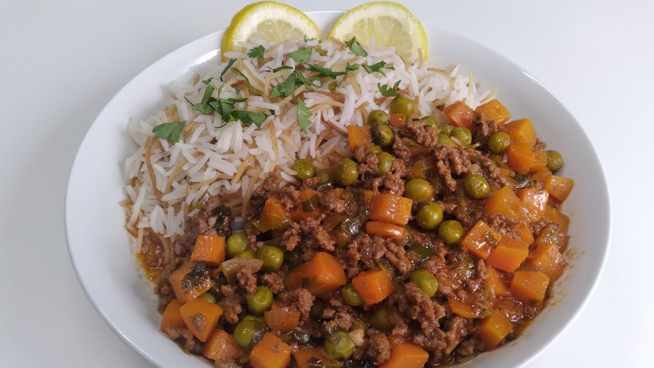 Peas and Carrots Stew With ground Beef | Bazella w Riz | يخنة البازيلا باللحمة المفرومة