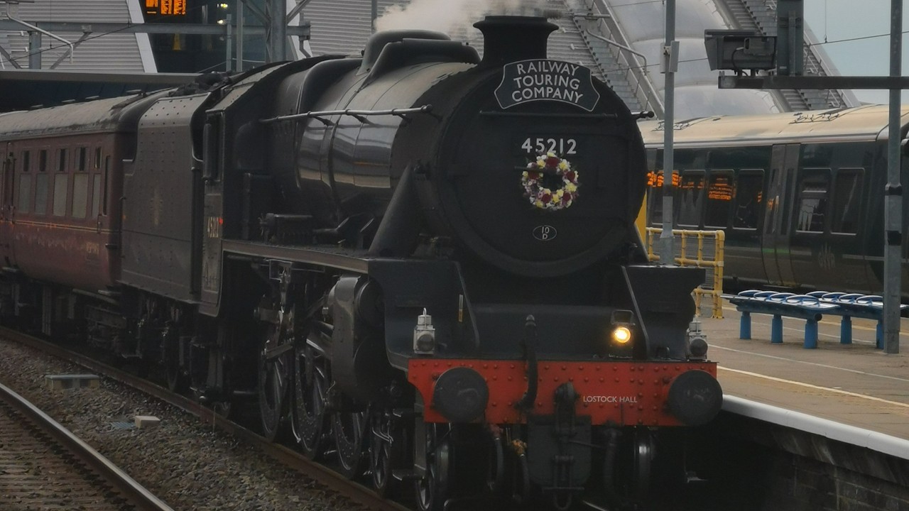 Black Five 45212, 125Group HST and more at Reading, July 2025