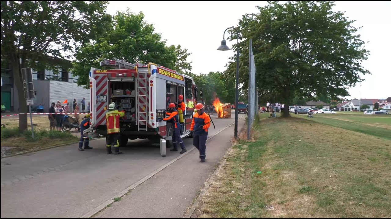 Torsten on Tour: Bei der Feuerwehr Rottenburg-Hailfingen zur Einweihung des Löschfahrzeugs LF10