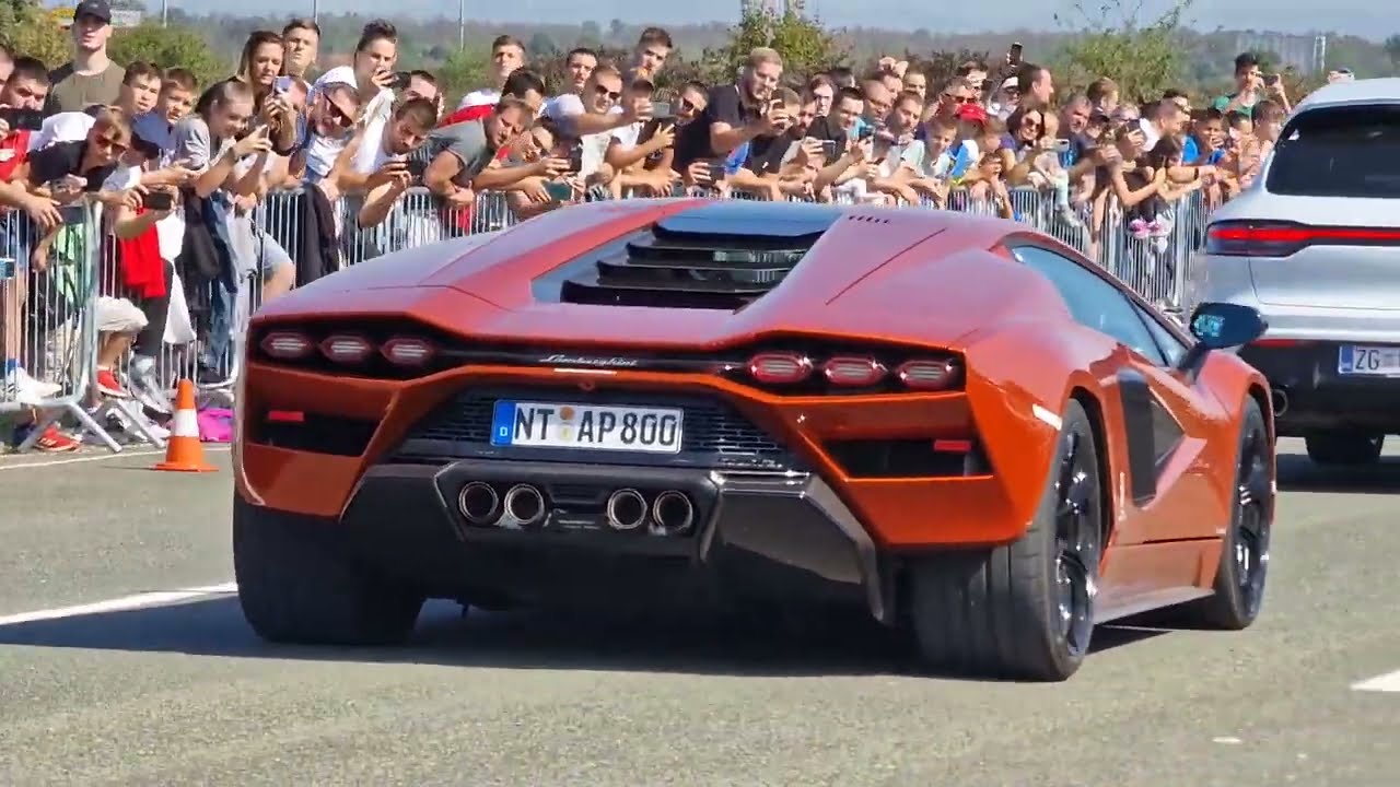 NEW Lamborghini Countach LPI 800-4 ACCELERATING! Supercar Owners Circle 2022
